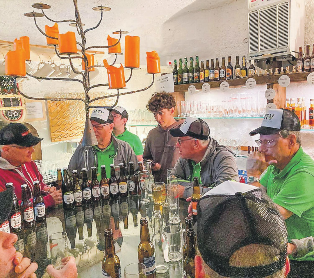 Besichtigung der Bierbrauerei in Monstein. Besichtigung der Bierbrauerei in Monstein.