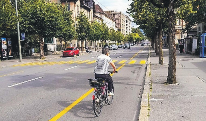 Mehr Sicherheit mit breitem Velostreifen. Bild: zVg
