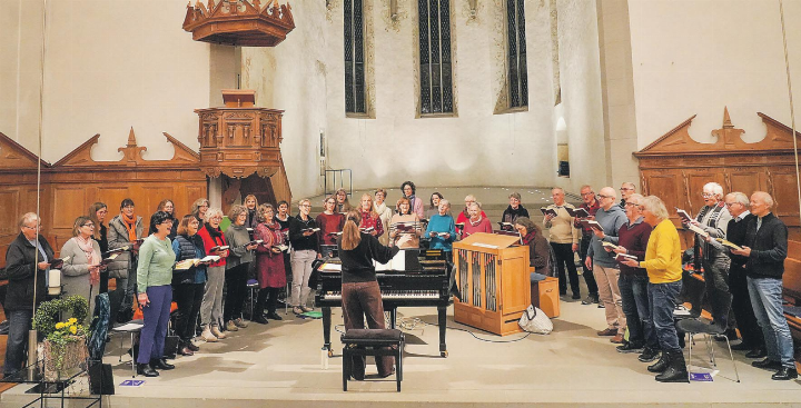 Der ökumenische Kirchenchor Elgg freut sich auf das Kirchenkonzert. Bild: zVg