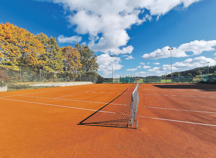 Herbststimmung auf der Anlage des Tennisclubs Elgg – was für ein «Farbenspiel»! Leserbild: Markus Blöchliger, Elgg